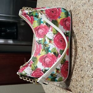 On sale😍juicy couture crossbody bag